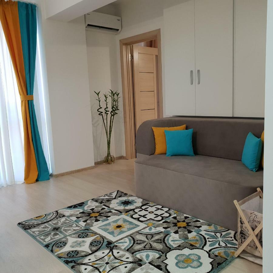 Unique Hotel Apartments Jassy Zewnętrze zdjęcie